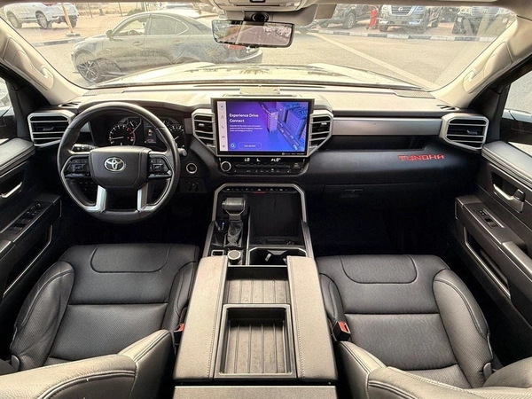 Toyota Tundra SR (NON GCC) SR5 Premium 360 camera full option 2022