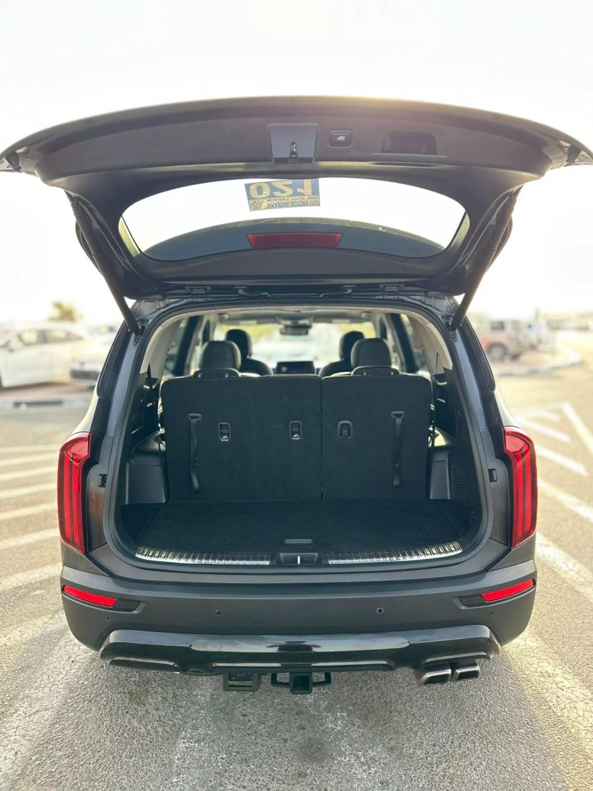 Kia Telluride SX PREMIUM 2021 Kia Telluride AWD 4x4 Black Edition Full Option 3.8L V6 - Electric Seats - Panoramic 360° V-15-0