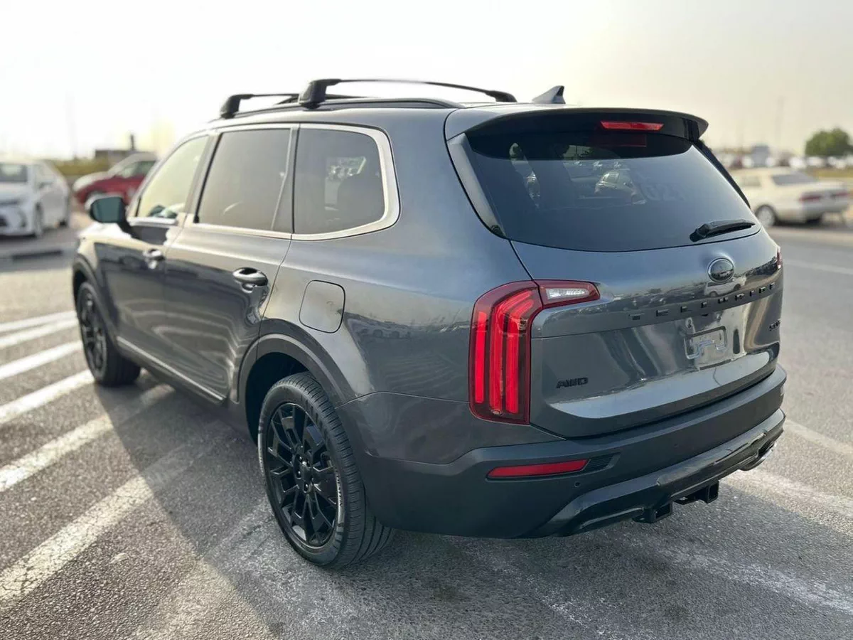 Kia Telluride SX PREMIUM 2021 Kia Telluride AWD 4x4 Black Edition Full Option 3.8L V6 - Electric Seats - Panoramic 360° V-6-0