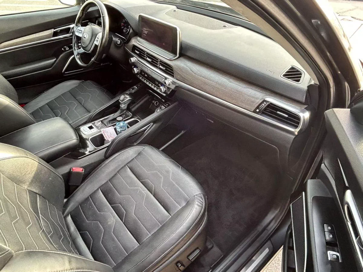 Kia Telluride SX PREMIUM 2021 Kia Telluride AWD 4x4 Black Edition Full Option 3.8L V6 - Electric Seats - Panoramic 360° V-8-0