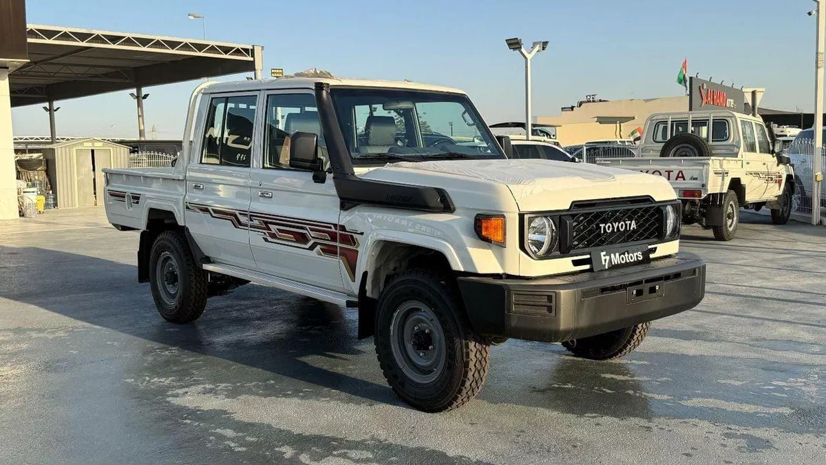 Toyota Land Cruiser Pick Up  Toyota Land Cruiser Pick-Up