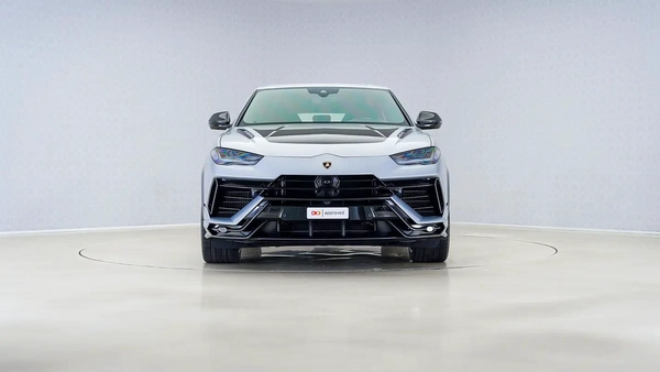 Lamborghini Urus Performante