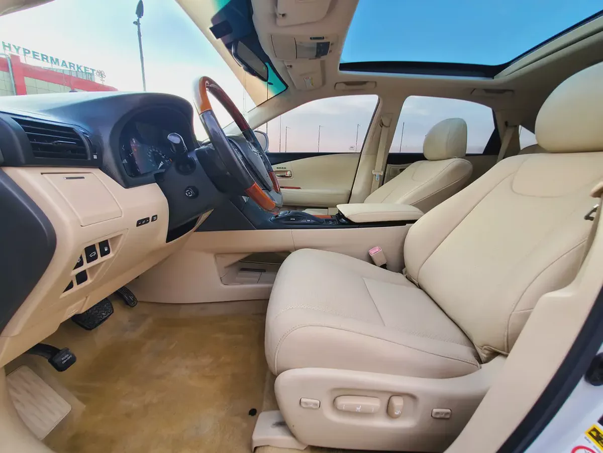 LEXUS RX350 2009 G.C.C FULL OPTION PANORAMIC ROOF IN EXCELLENT CONDITION-5-5