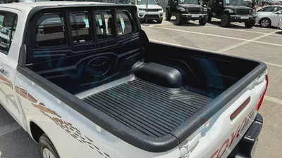 ( For Export ) 2026 Toyota Hilux GLX 2.7L RWD GCC BRAND NEW-17