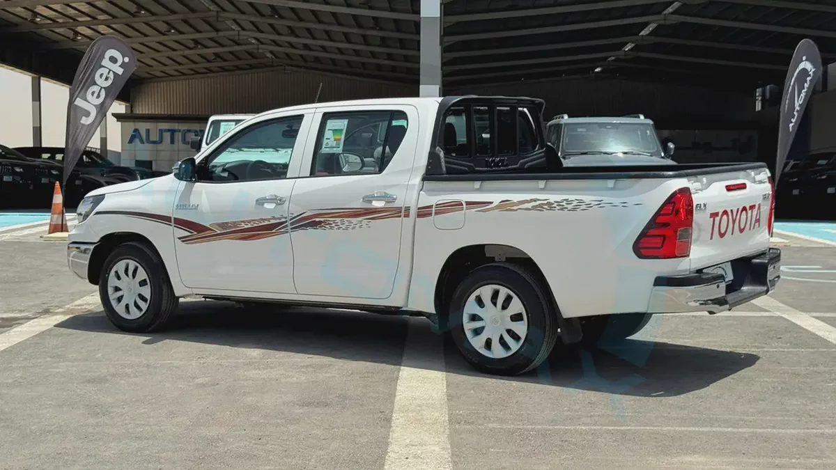 ( For Export ) 2026 Toyota Hilux GLX 2.7L RWD GCC BRAND NEW-4-4