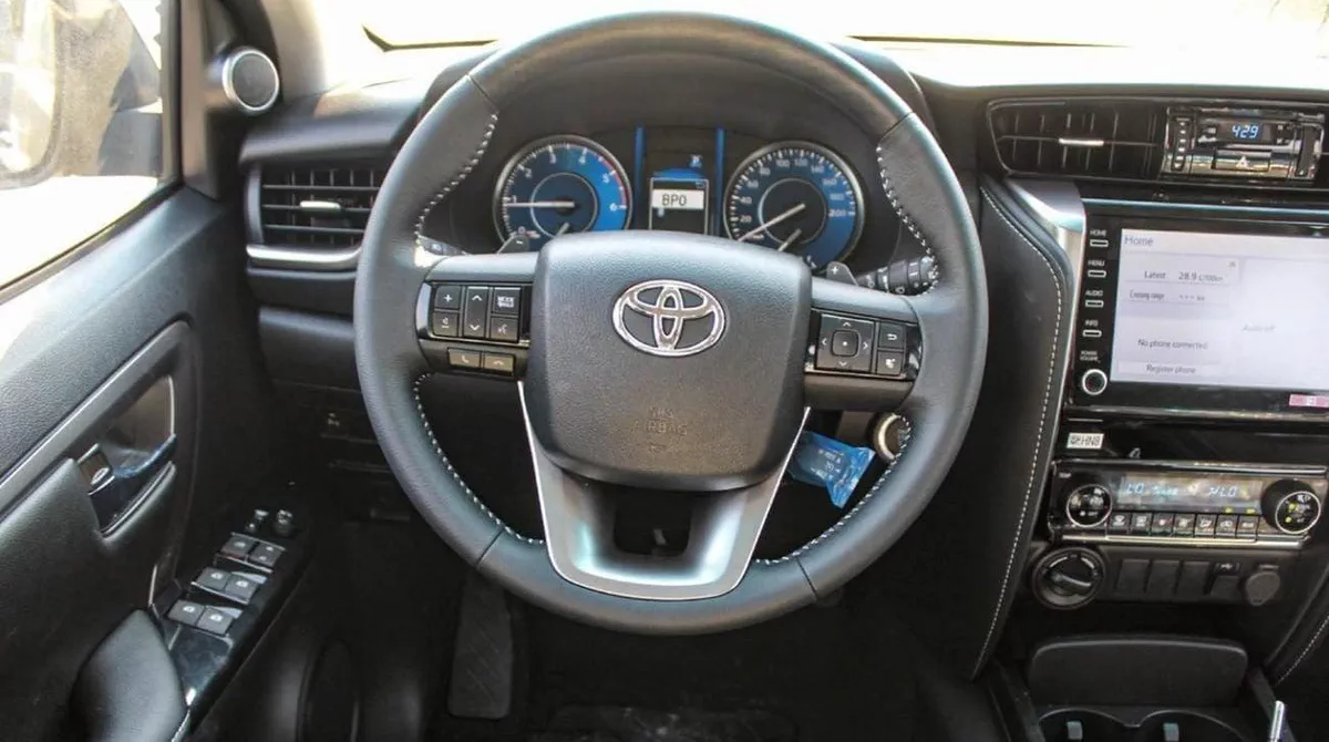 Toyota Fortuner VX2 PLUS FORTUNER VX 2.8L DIESEL 2024-12-0