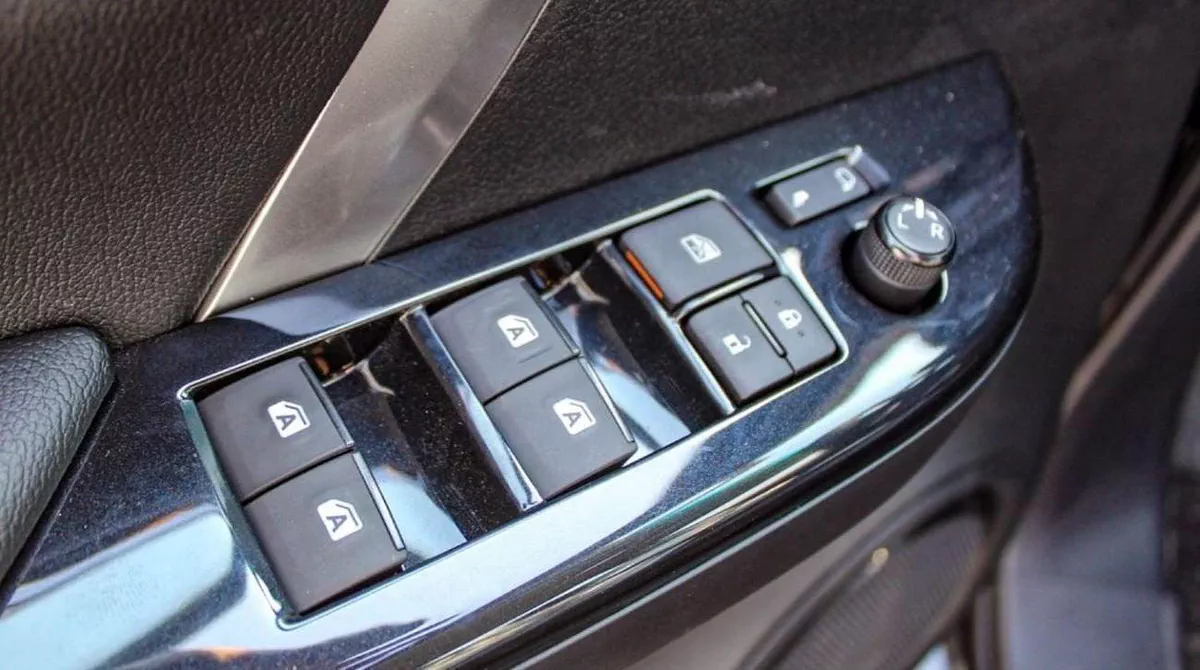 Toyota Fortuner VX2 PLUS FORTUNER VX 2.8L DIESEL 2024-13-0