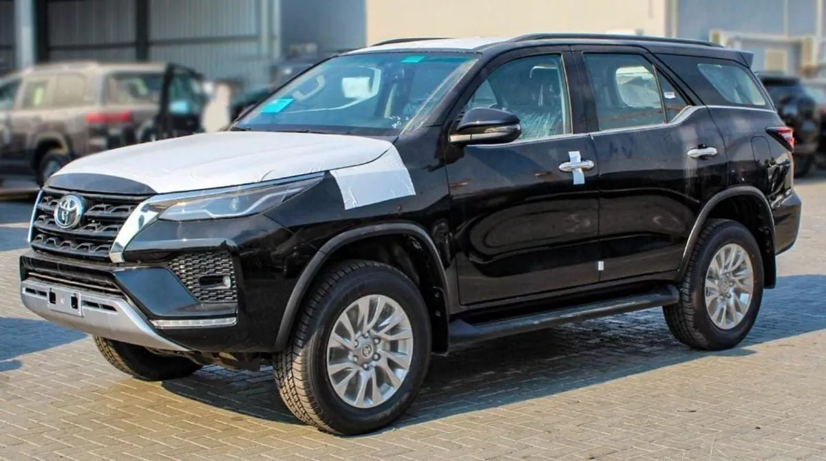 Toyota Fortuner VX2 PLUS FORTUNER VX 2.8L DIESEL 2024-2-0