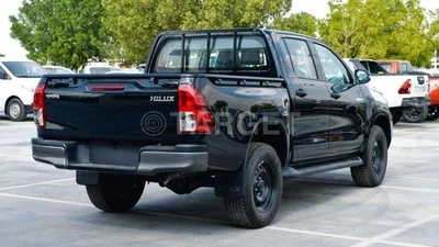 Toyota Hilux GL HILUX 2.4L MED OPTION-8