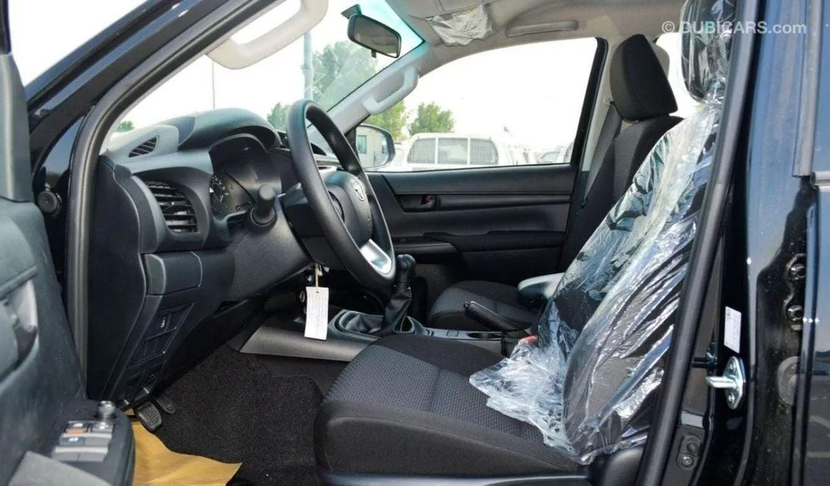 Toyota Hilux GL HILUX 2.4L MED OPTION-13-0