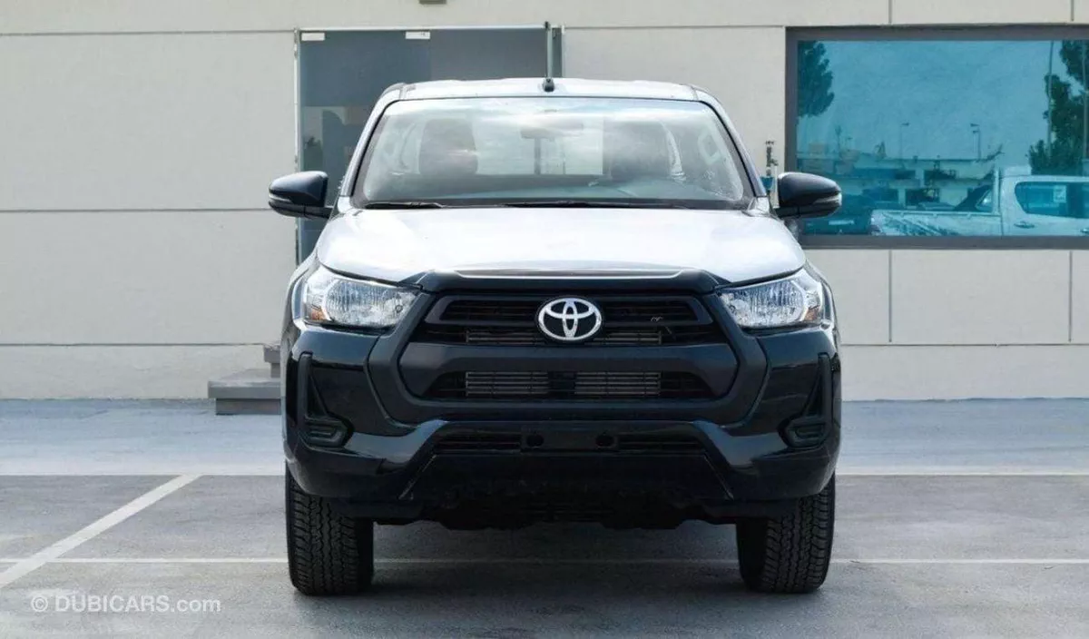 Toyota Hilux GL HILUX 2.4L MED OPTION-6-0