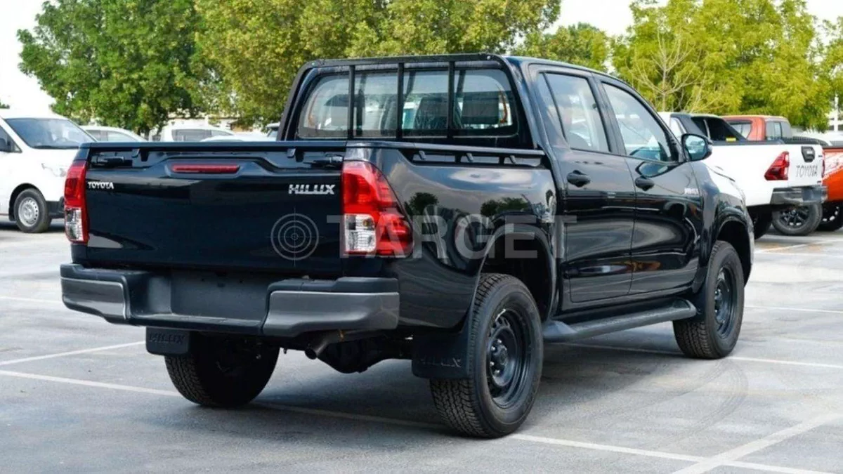 Toyota Hilux GL HILUX 2.4L MED OPTION-8-0