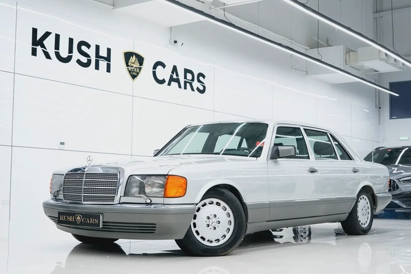 1989 MERCEDES-BENZ 560 SEL VINTAGE LUXURY CAR IN GOOD CONDITION