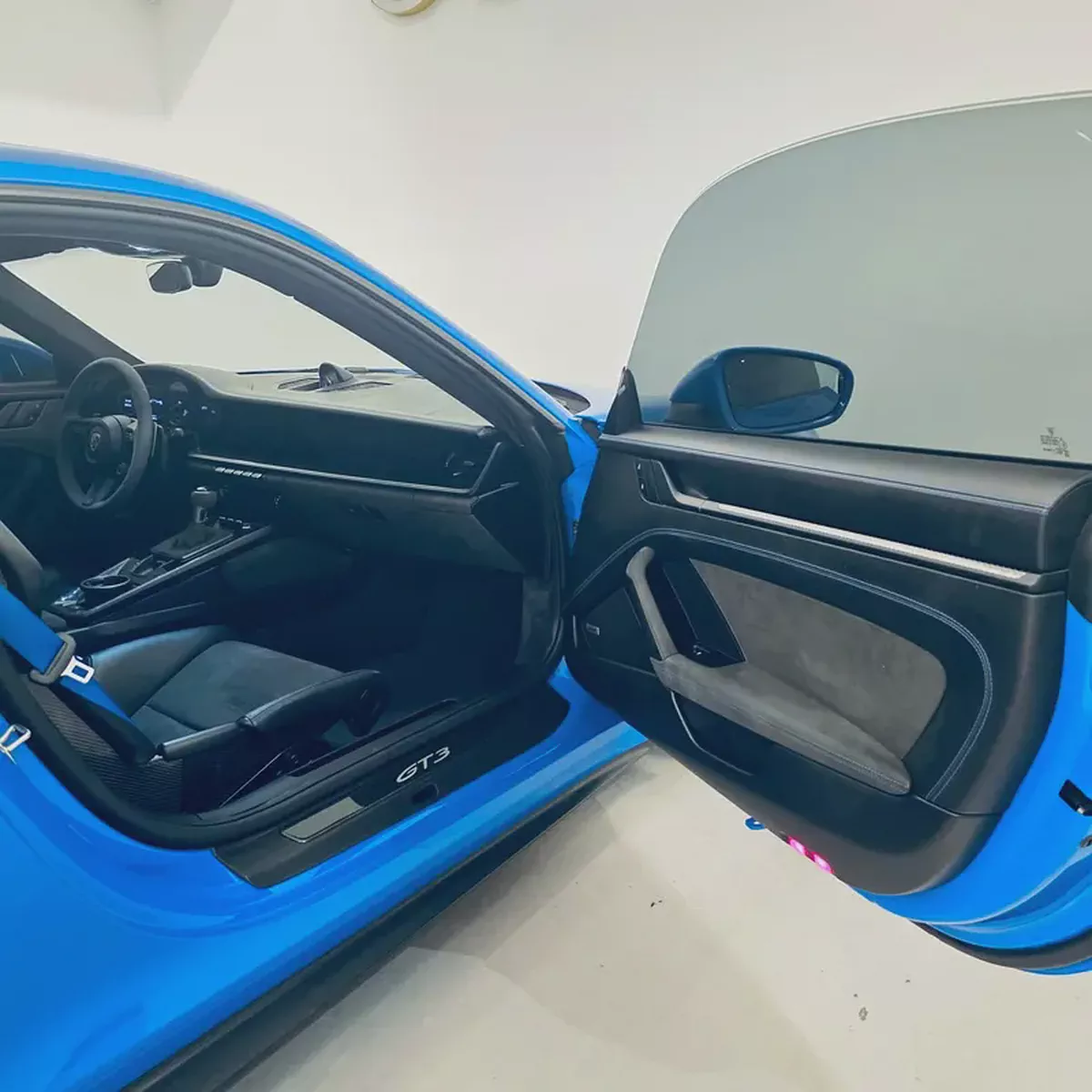 AED 11,107 PM |  PORSCHE GT3 2022 | UNDER WARRANTY MARCH 2028 | CARBON CERAMIC BRAKES | GCC-13-13