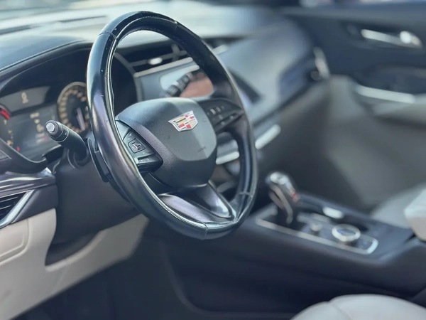 Cadillac XT4 Premium Luxury 2019 GCC Specs Excellent Condition