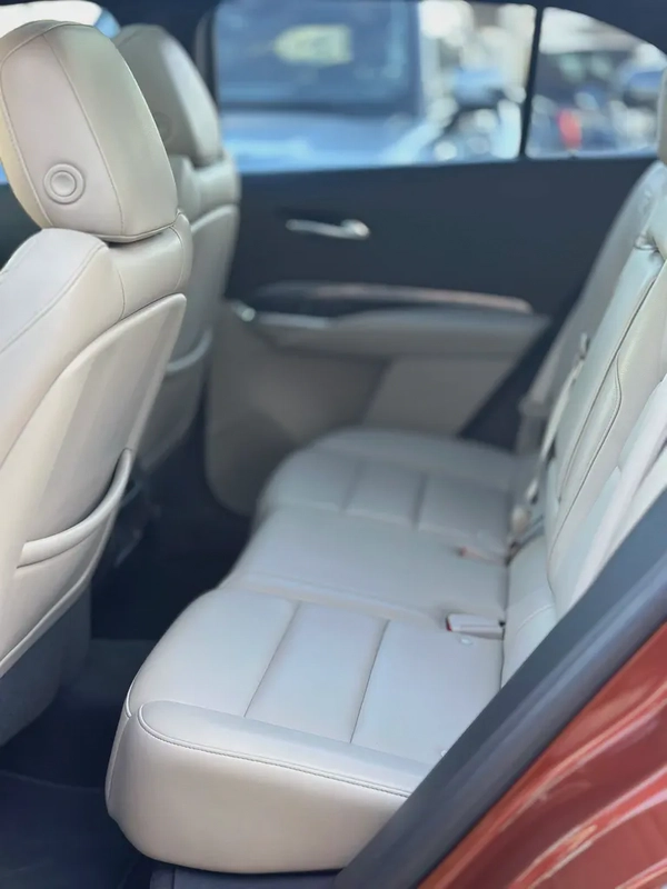 Cadillac XT4 Premium Luxury 2019 GCC Specs Excellent Condition