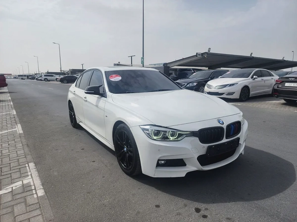  BMW 320i M line