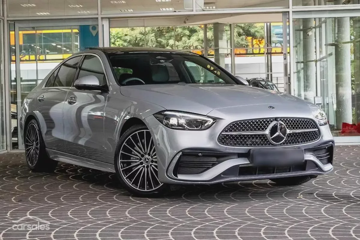MERCEDES C200 - AMG KIT - 2024 - GCC - GARGASH WARRANTY AND SERVICE CONTRACT