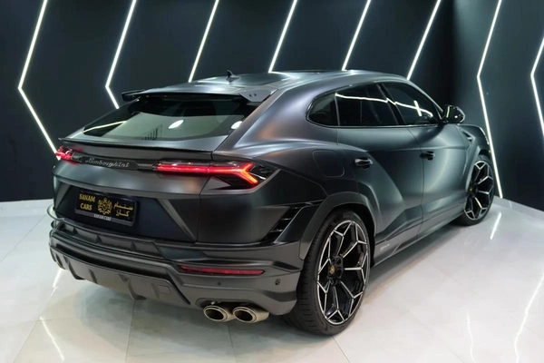 Lamborghini Urus Performante
