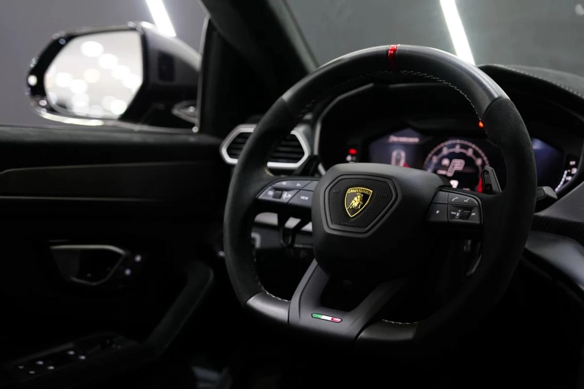 Lamborghini Urus Performante-3-3