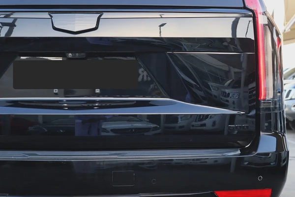 Cadillac Escalade Platinum 2023 600 Full Option