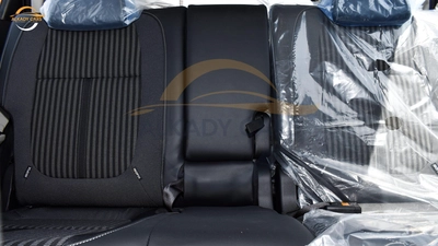 KIA CARENS 1.5L 7-SEATS MODEL 2025 GCC SPECS-4