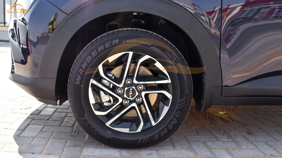 KIA CARENS 1.5L 7-SEATS MODEL 2025 GCC SPECS-17-17