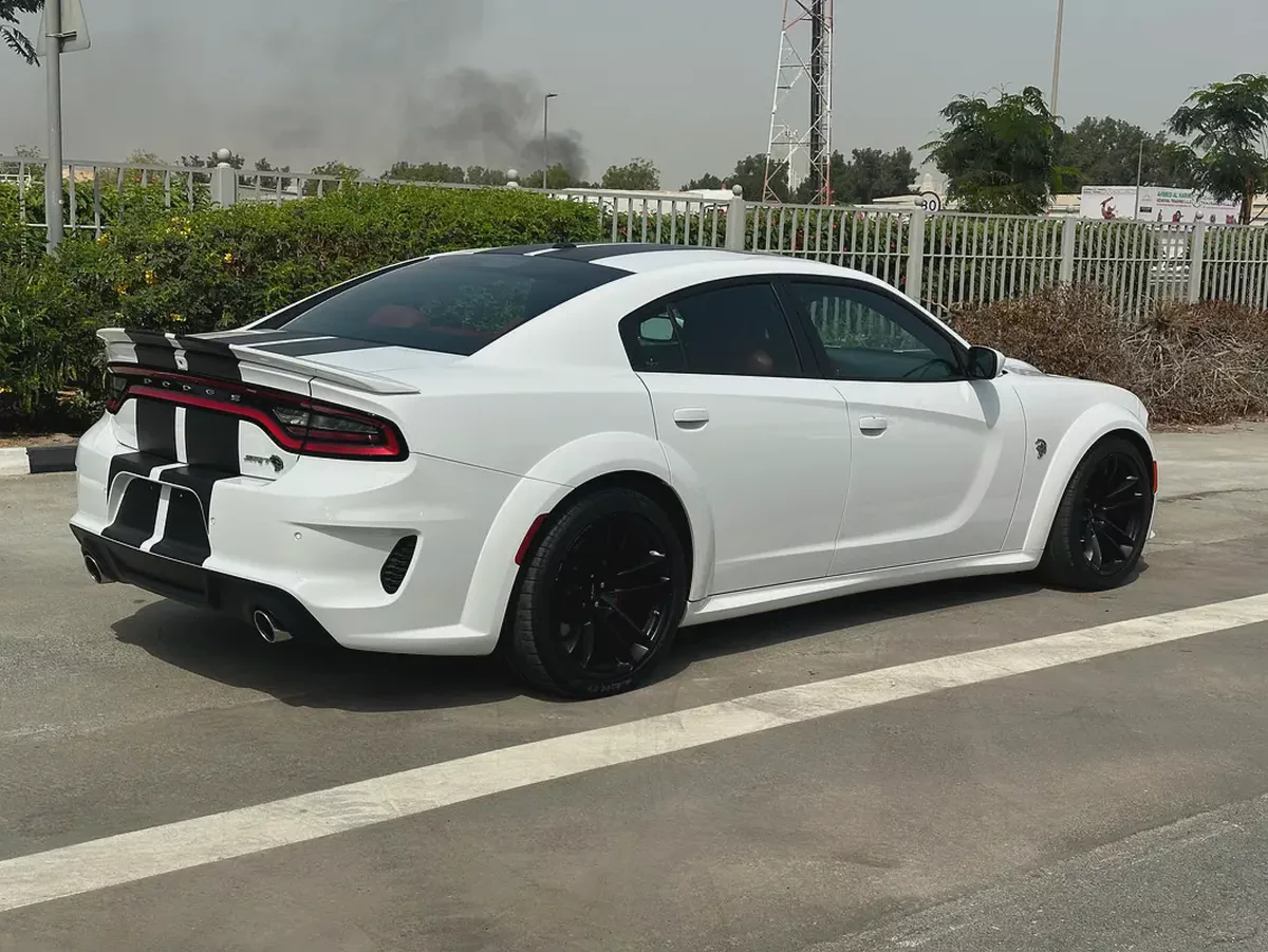 Dodge Charger SRT 2020-4-4