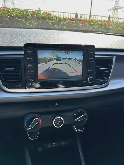 472/-AED KIA RIO 2021   | GCC Specs | Excellent Condition-4