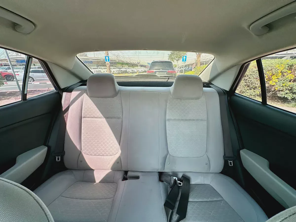 472/-AED KIA RIO 2021 | GCC Specs | Excellent Condition-12-12