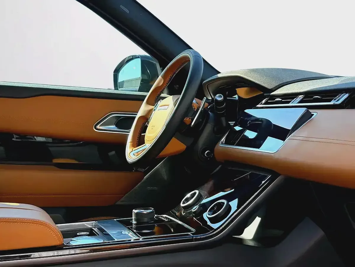 LUXURY R-DYNAMIC SE | RANGE ROVER VELAR P250 | PANORAMIC ROOF | 2.0L TURBO | 2019 GCC-13-13