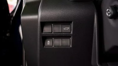 Toyota Land Cruiser VXR 3.5L 2026-17