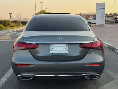 Mercedes-Benz E-Class E 250 2023 | Korean Specs | Immaculate Condition-3