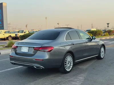 Mercedes-Benz E-Class E 250 2023 | Korean Specs | Immaculate Condition-4