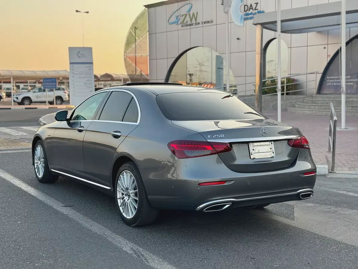 Mercedes-Benz E-Class E 250 2023 | Korean Specs | Immaculate Condition-5-5