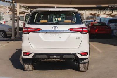 2026 TOYOTA FORTUNER 2.8 SR5 DIESEL V  FOR EXPORT | AED 160,000/--3
