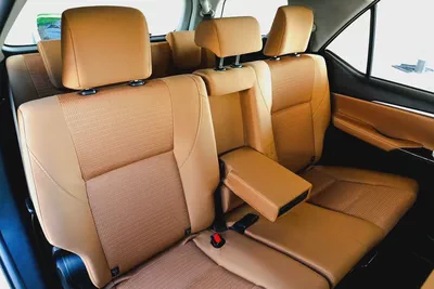 2026 TOYOTA FORTUNER 2.8 SR5 DIESEL V  FOR EXPORT | AED 160,000/--7