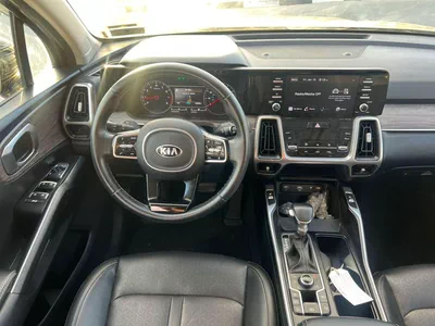 Kia Sorento  2021 KIA SORENTO - 2.5L V4 - Rear Camera & Sensor 4x4 - Leather Seats With Electric - Auto Trunk-10
