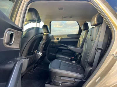 Kia Sorento  2021 KIA SORENTO - 2.5L V4 - Rear Camera & Sensor 4x4 - Leather Seats With Electric - Auto Trunk-15