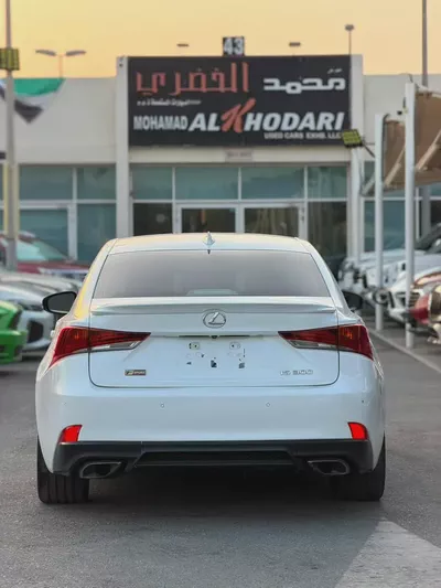 (2019) LEXUS IS300 // AMERICAN // FULL OPTIONS//GOOD CONDITION//LOW MILLAGE//-3