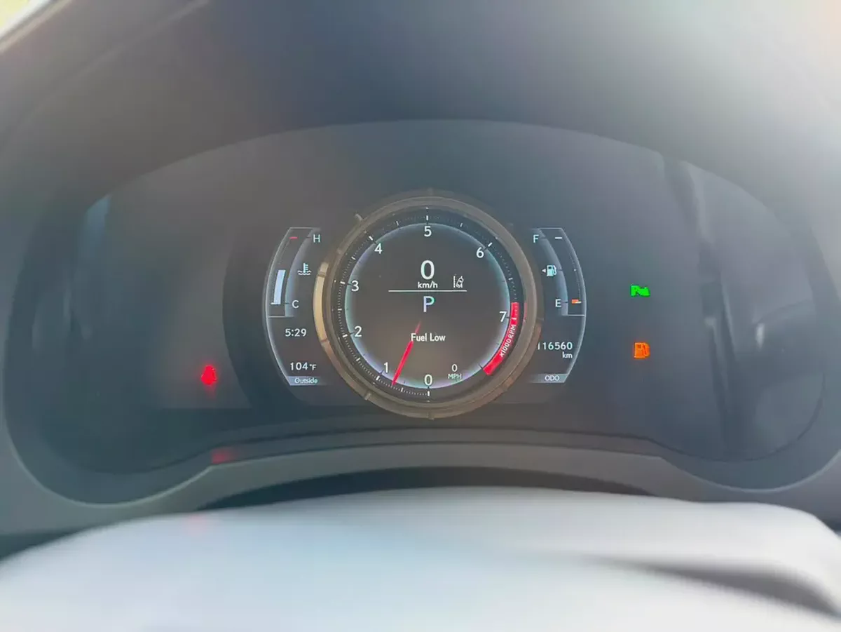(2019) LEXUS IS300 // AMERICAN // FULL OPTIONS//GOOD CONDITION//LOW MILLAGE//-8-8