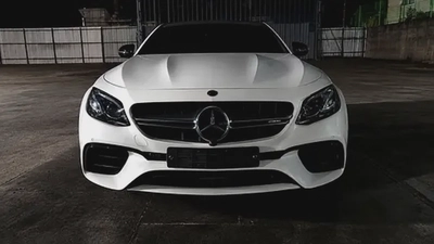 MERCEDES BENZ E63 AMG-3