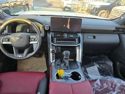 Toyota Land Cruiser-2