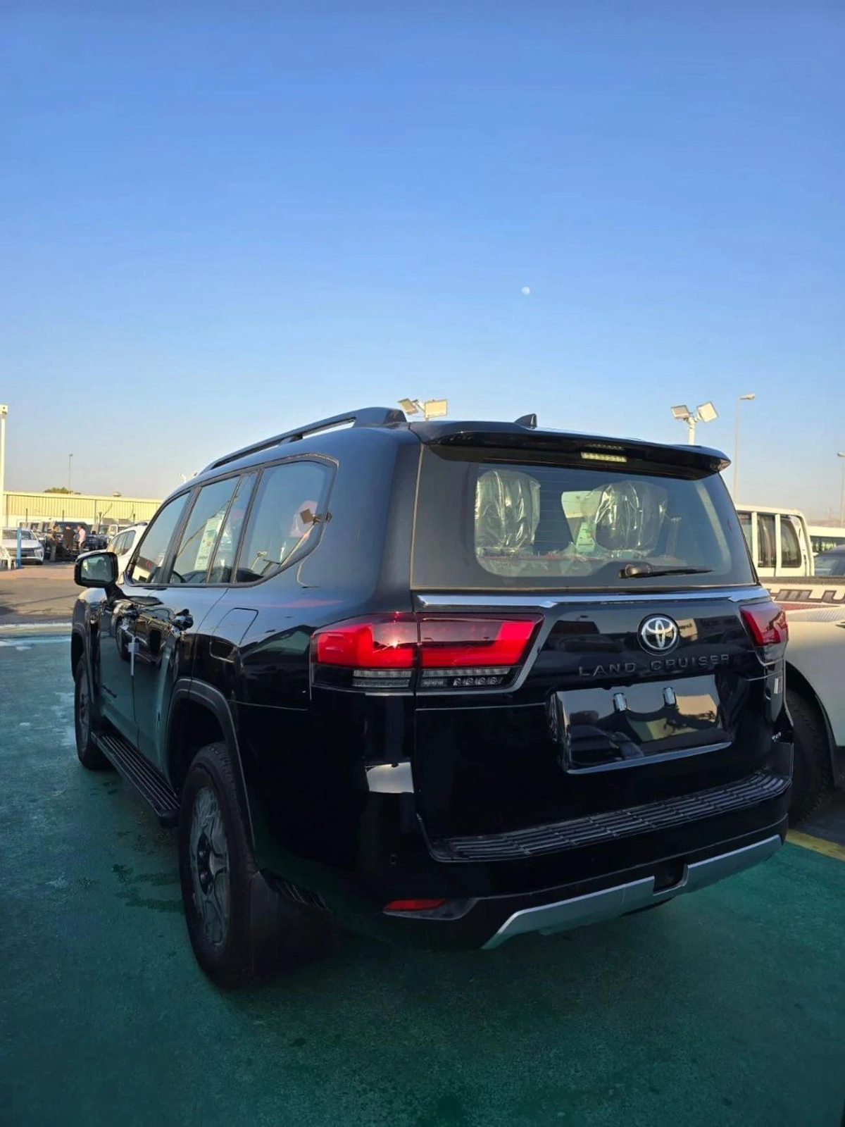 Toyota Land Cruiser-5-5
