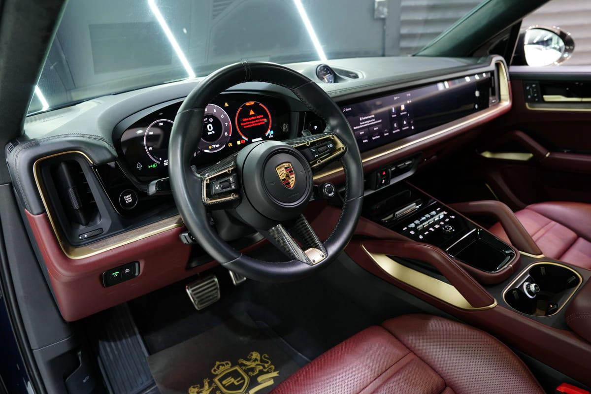 Porsche Cayenne GTS Coupe-6-6