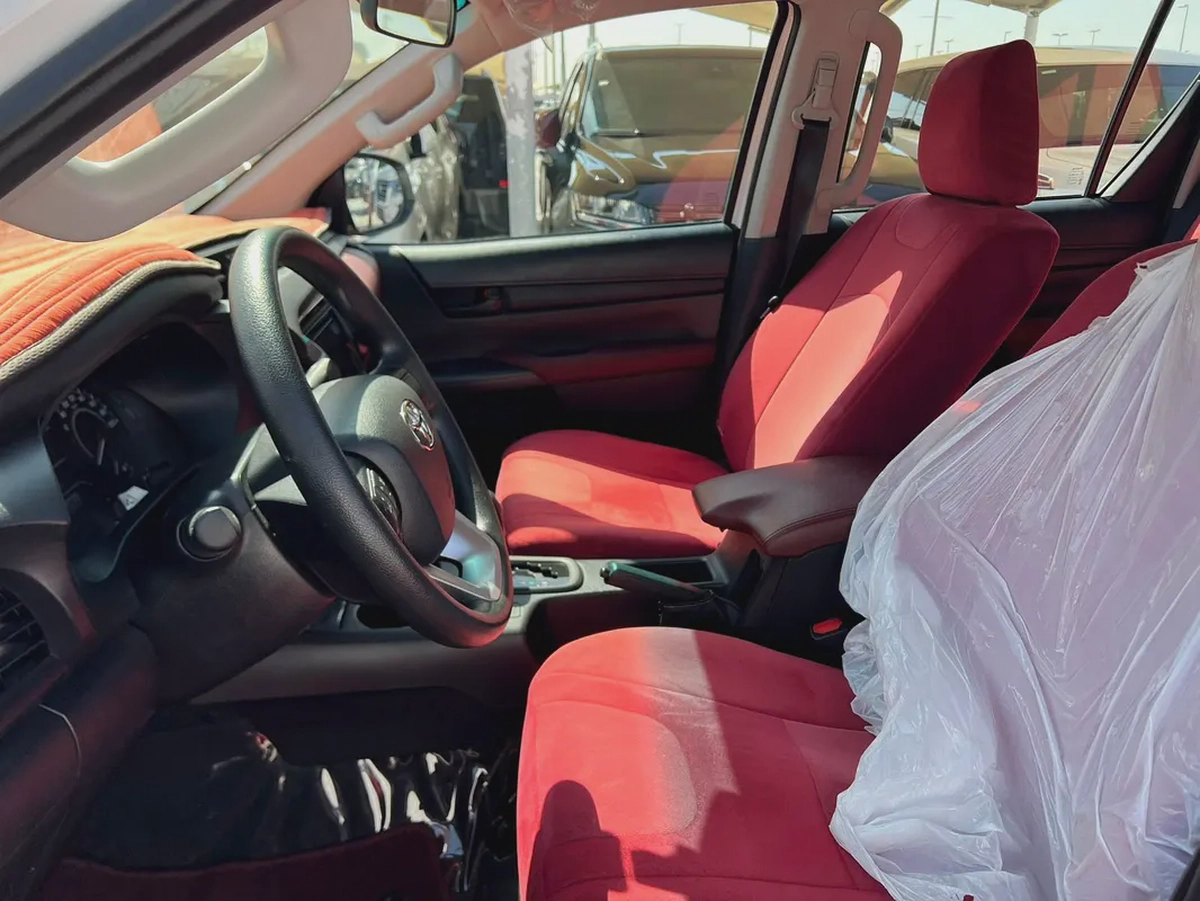 2024 | ToyotaHilux | Diesel | 4x4| Full Automatic |  ref#975-8-8