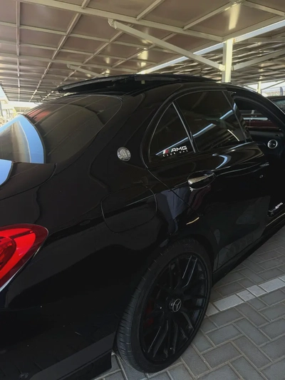 Mercedes-Benz AMG 2017 American Specs -63S-4
