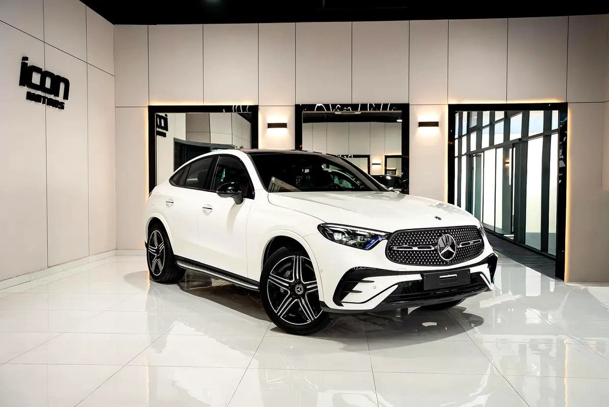 2024 Mercedes-Benz GLC 200 4Matic Coupe - GCC Specs - Brand New-5-5