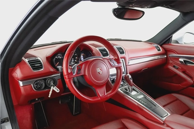 Cash: AED 119,000 | 2014 Porsche Cayman / Full Porsche Service History-6