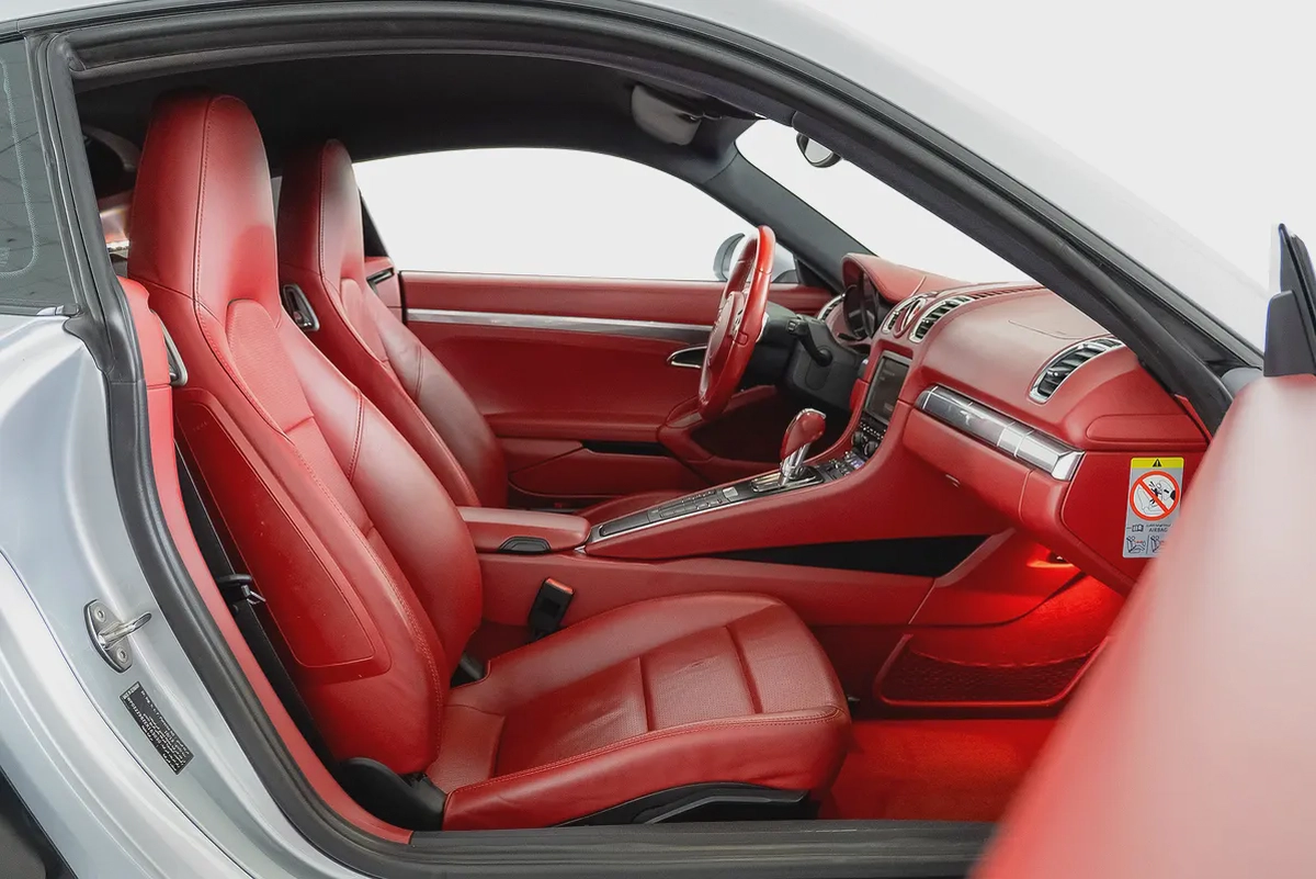 Cash: AED 119,000 | 2014 Porsche Cayman / Full Porsche Service History-7-7